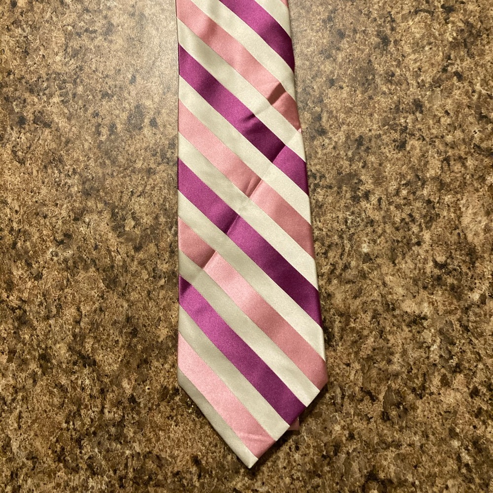 Croft & Barrow men’s tie Buy 2 get one free